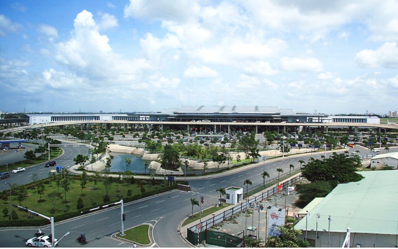 Từ quận Tân Bình đi đến sân bay Tân Sân Nhất dễ dàng